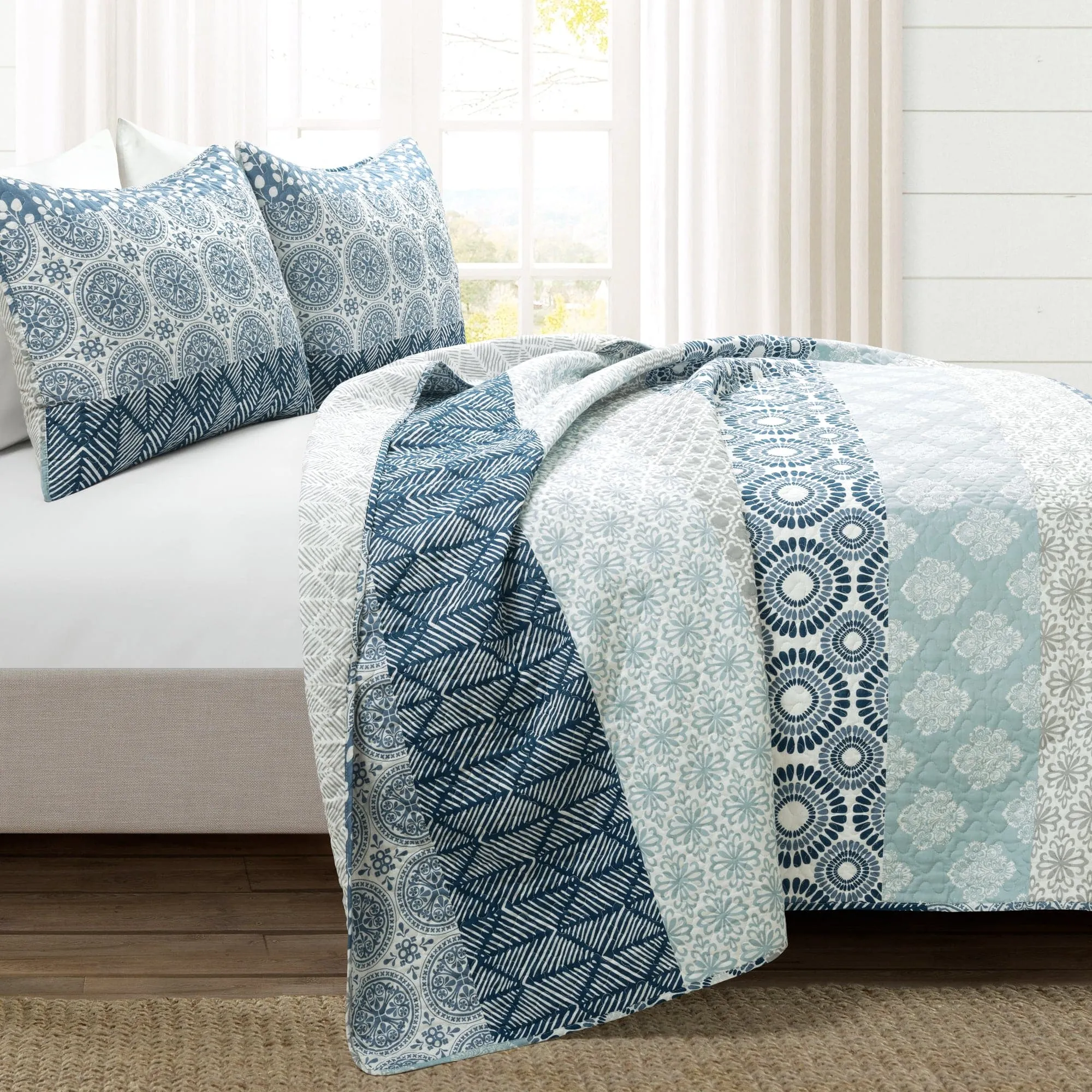 Bohemian Stripe Quilt 3 Piece Set