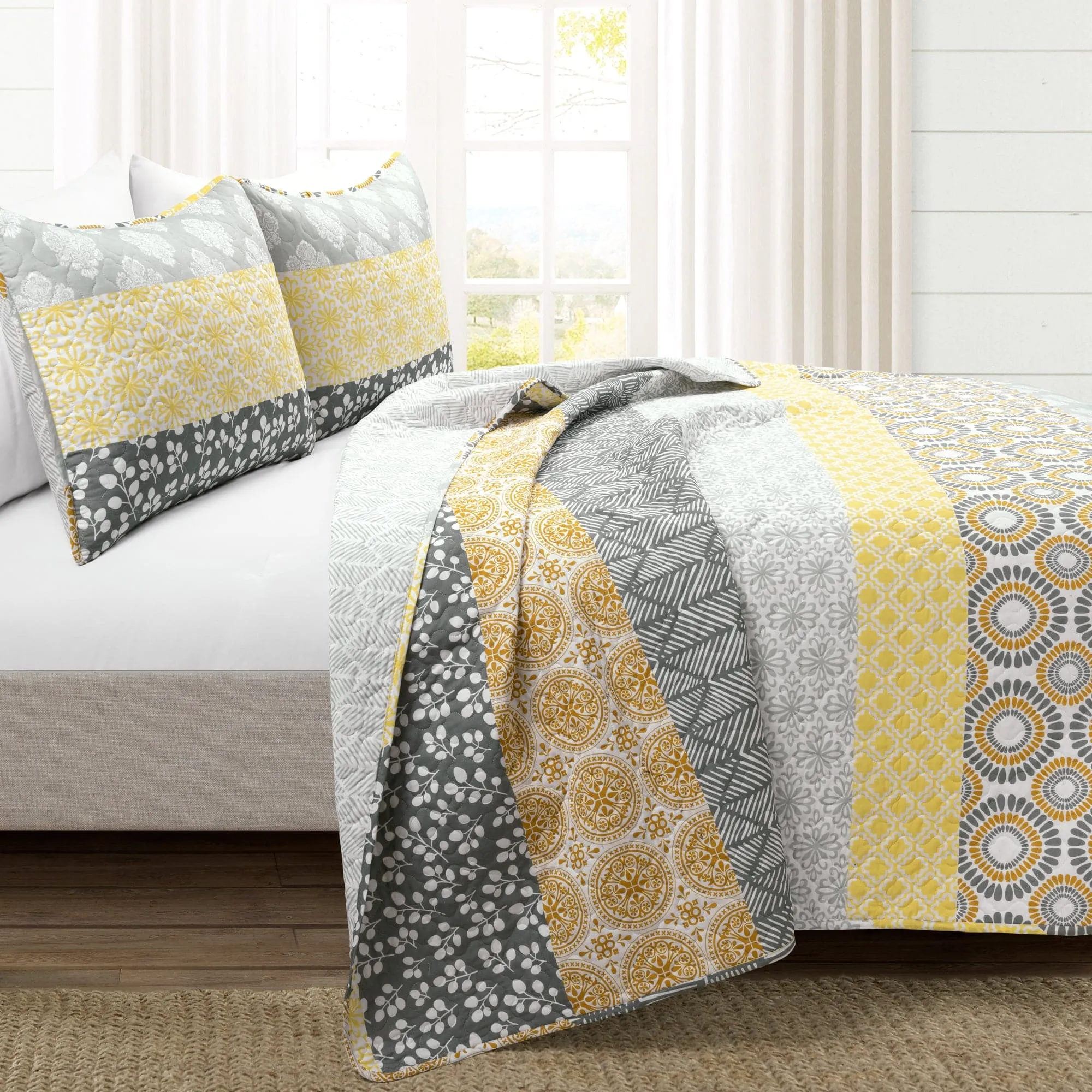 Bohemian Stripe Quilt 3 Piece Set