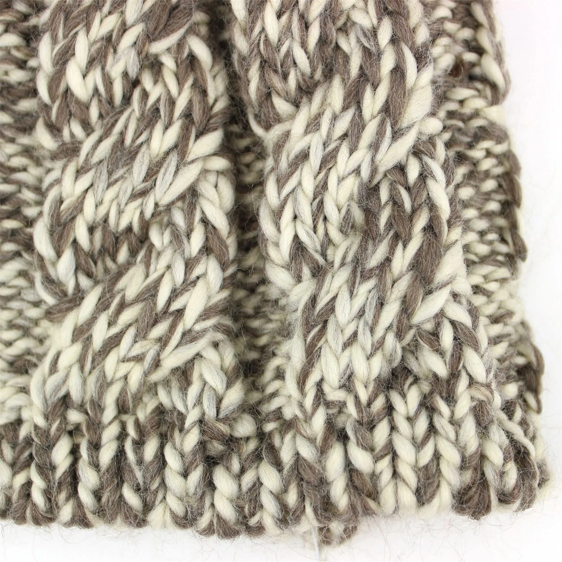 Chunky cable knit beanie hat with faux fur bobble - Brown