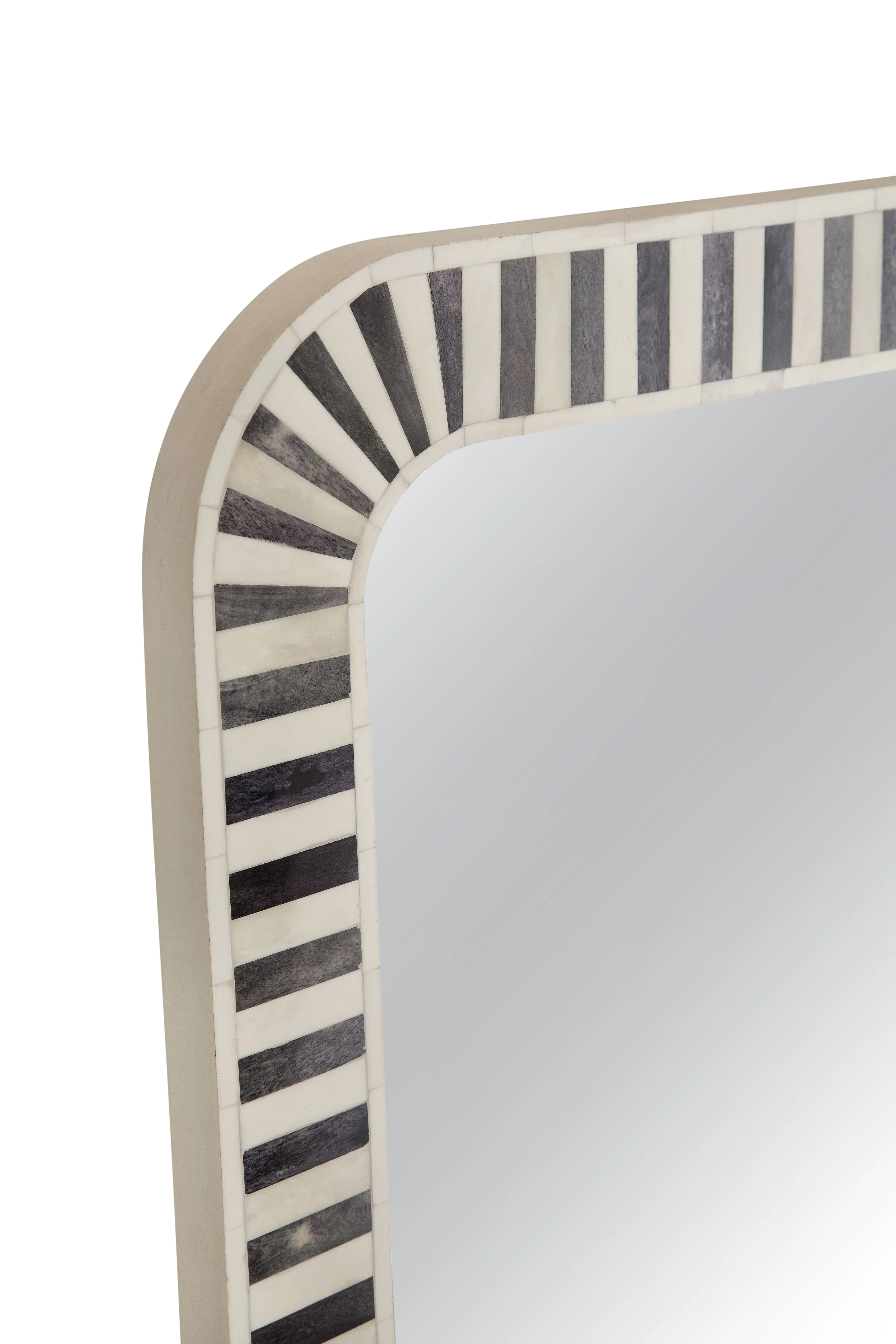 Cyrus - Wall Mirror - White