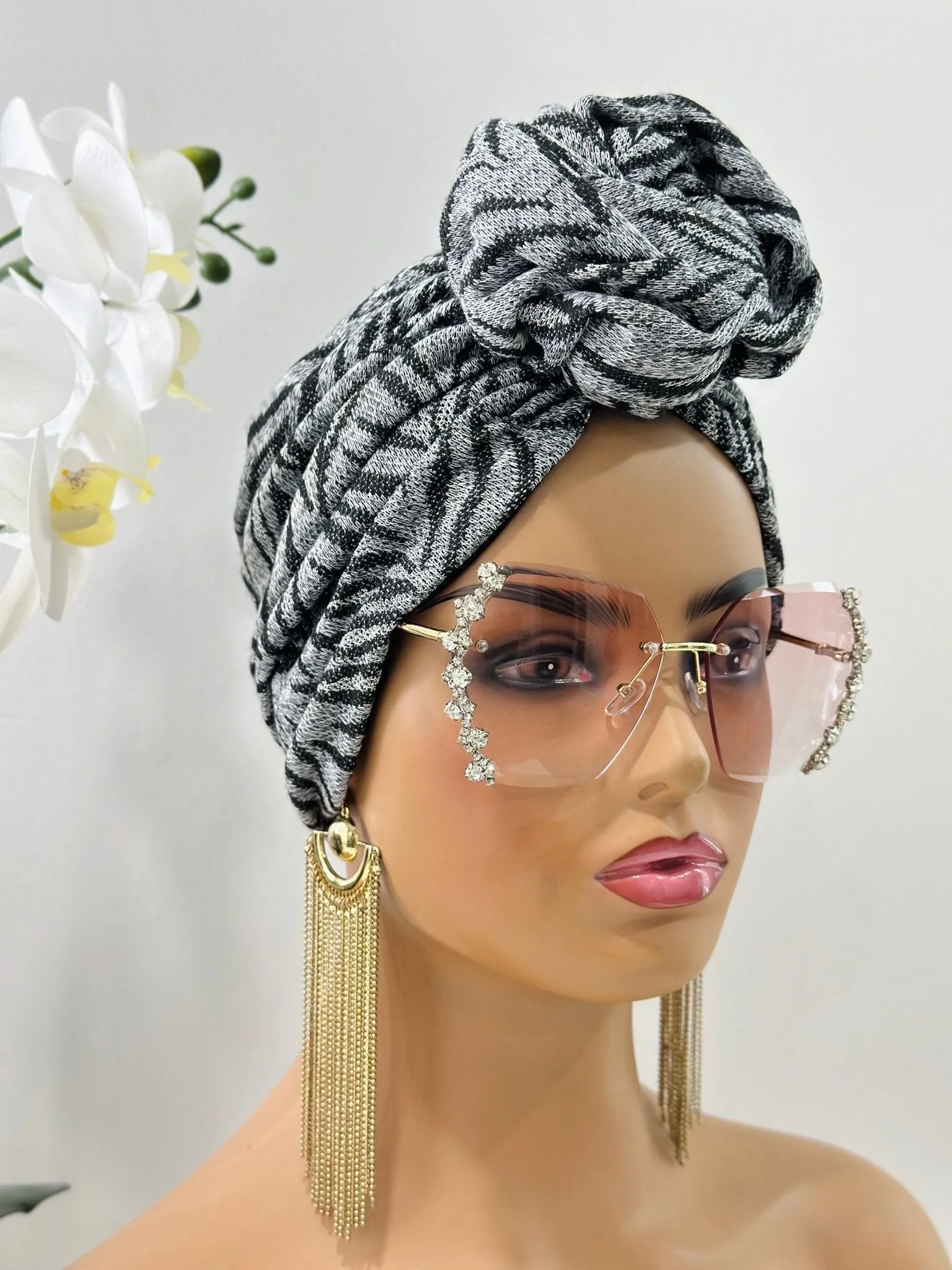 Flower-Design Turban