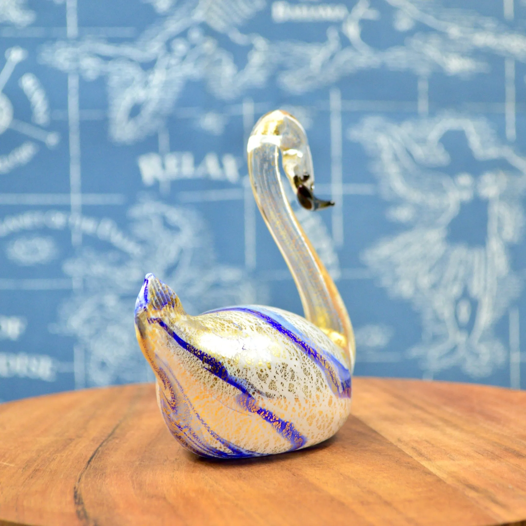 Murano Glass Swan, Decorative Figurine, Made in Italy