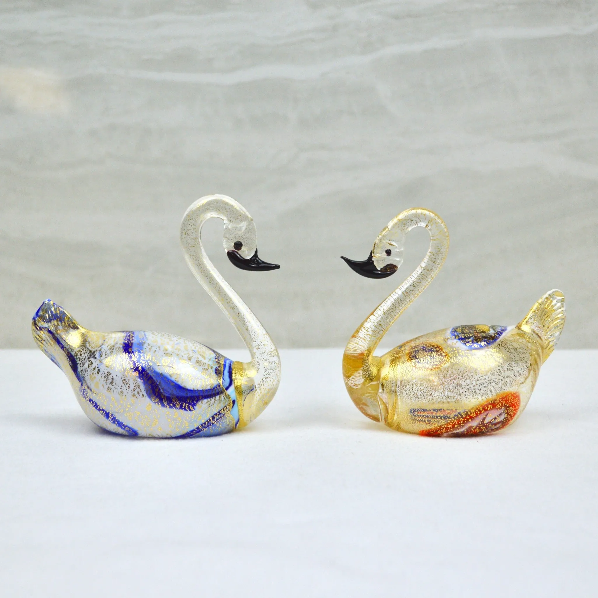 Murano Glass Swan, Decorative Figurine, Made in Italy